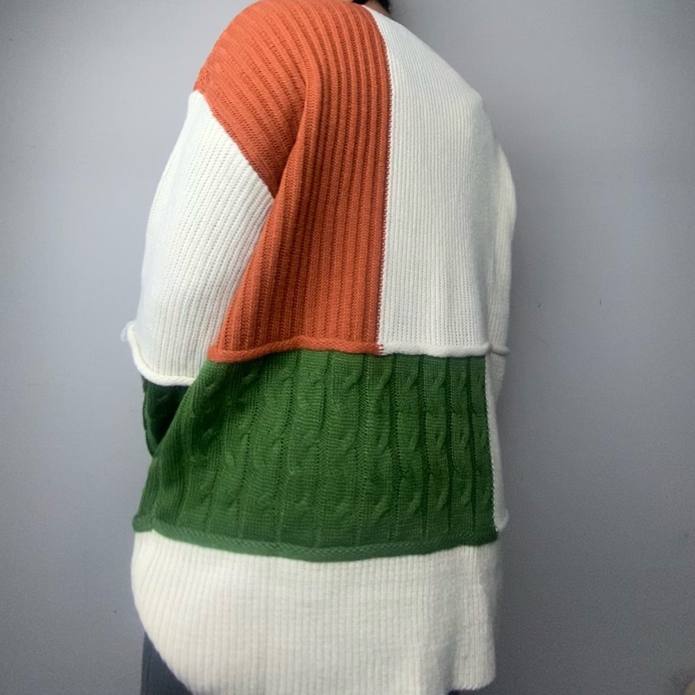 GeeGee Knitted Sweater Size Large - Picture 5 of 6